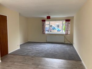 Lounge- click for photo gallery